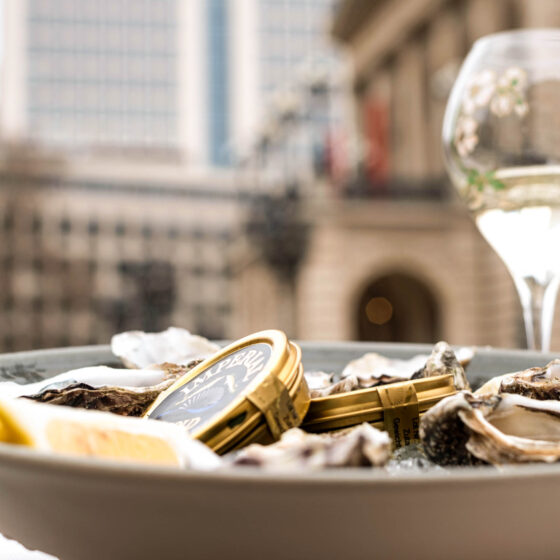 Champagner, Austern & die Oper